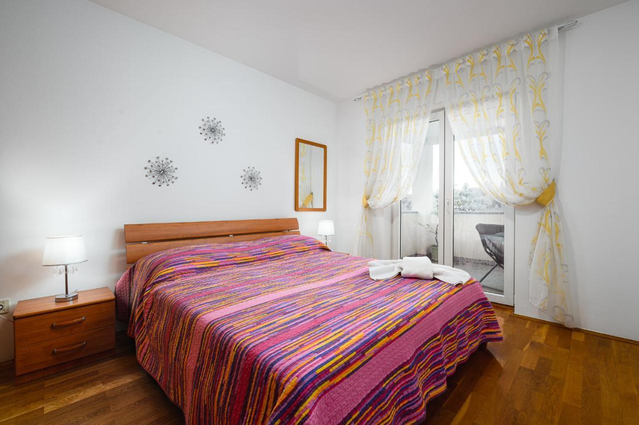 Stancija Amorozo 6 Poreč Buitenkant foto